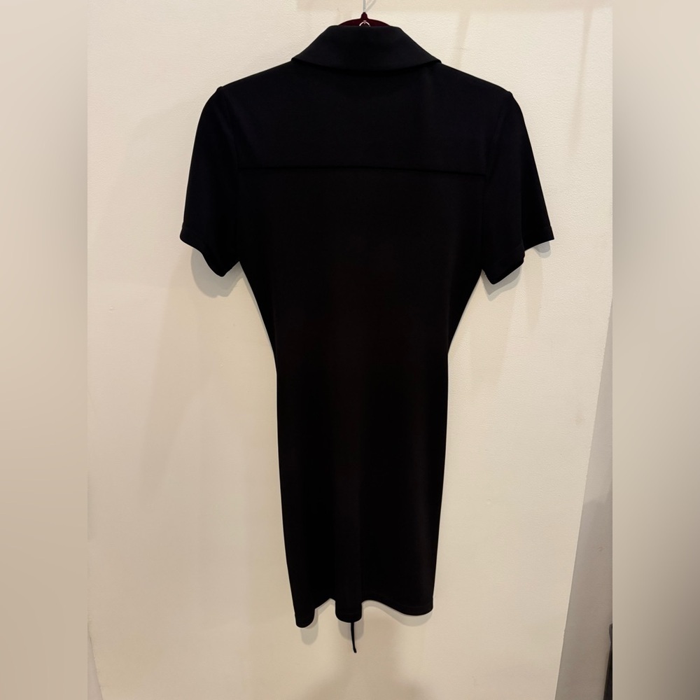 Alice + Olivia Classics Marsha Ruched Polo Collared Mini Dress - Picture 4 of 8